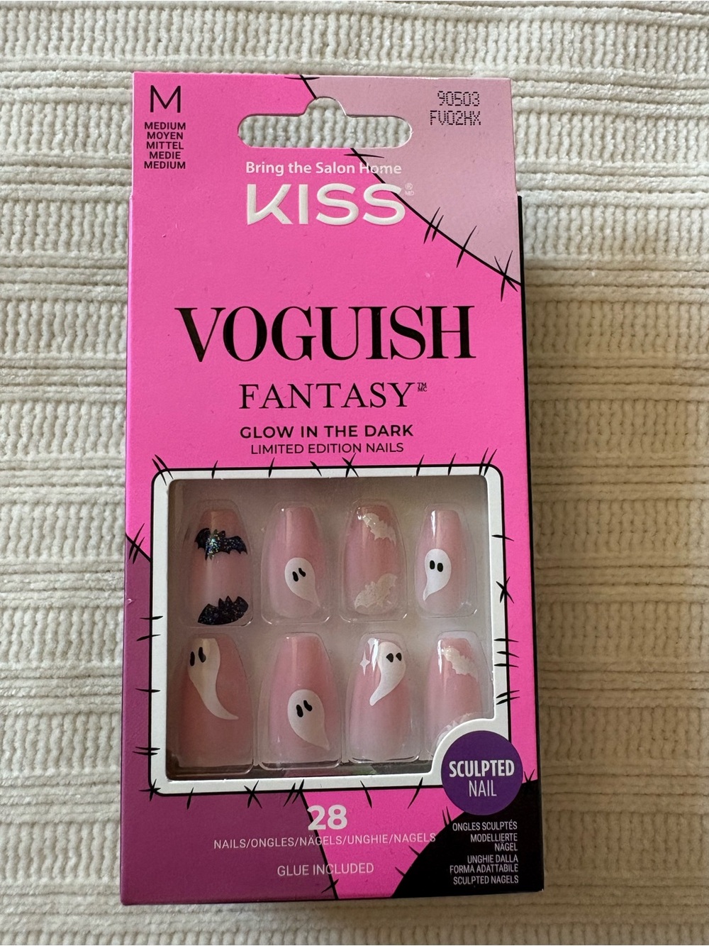 Kiss Voguish Fantasy Pink Glow-In-The-Dark Sculpted Nails with Ghost Halloween